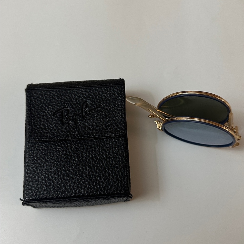 Ray-Ban Gold Frame Sunglasses with Blue Lenses - Picture 3 of 8